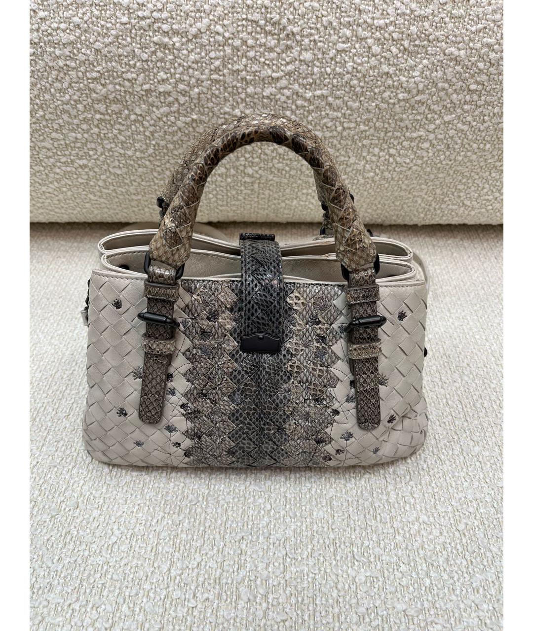 BOTTEGA VENETA Бежевая кожаная сумка с короткими ручками, фото 3