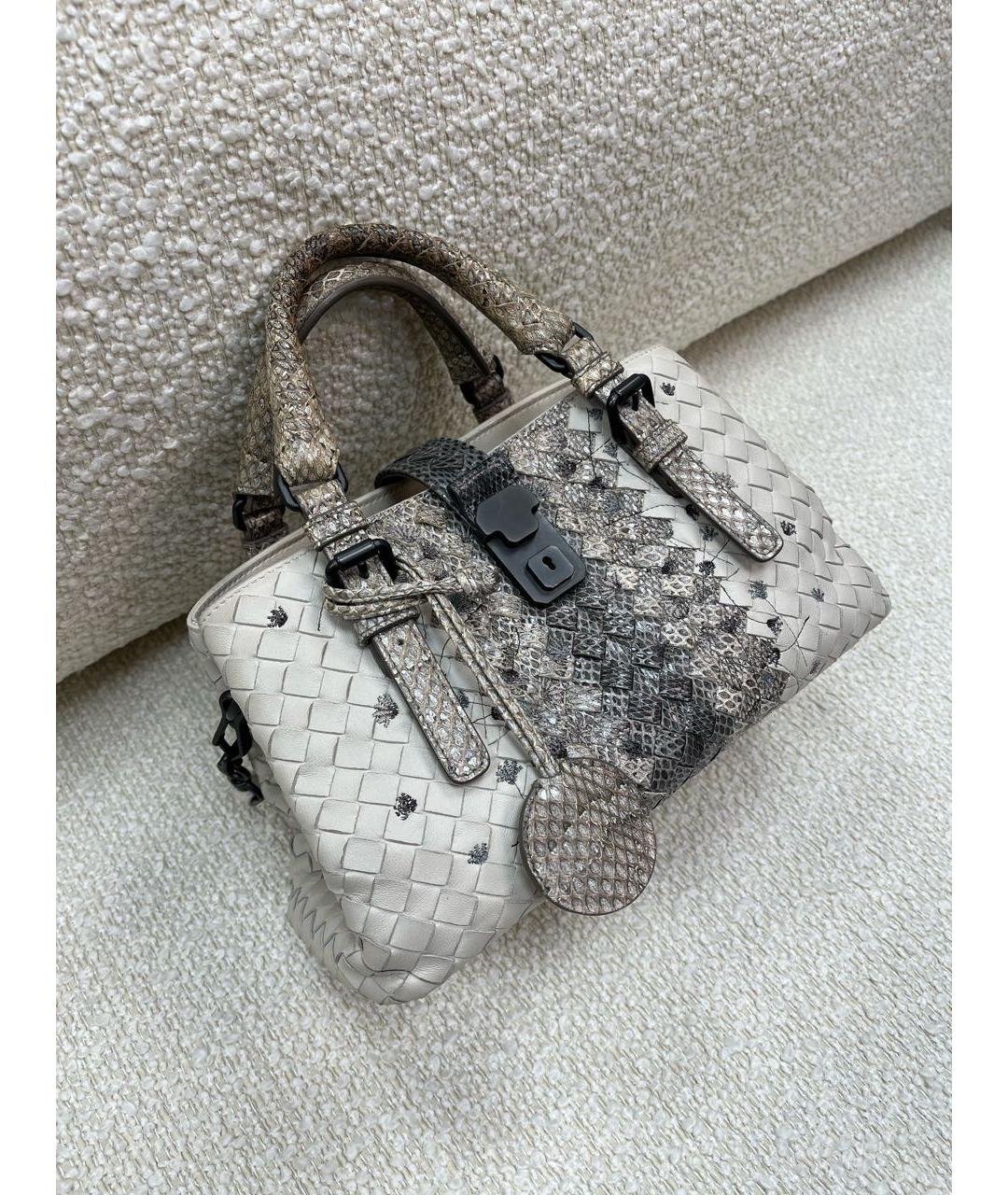 BOTTEGA VENETA Бежевая кожаная сумка с короткими ручками, фото 2