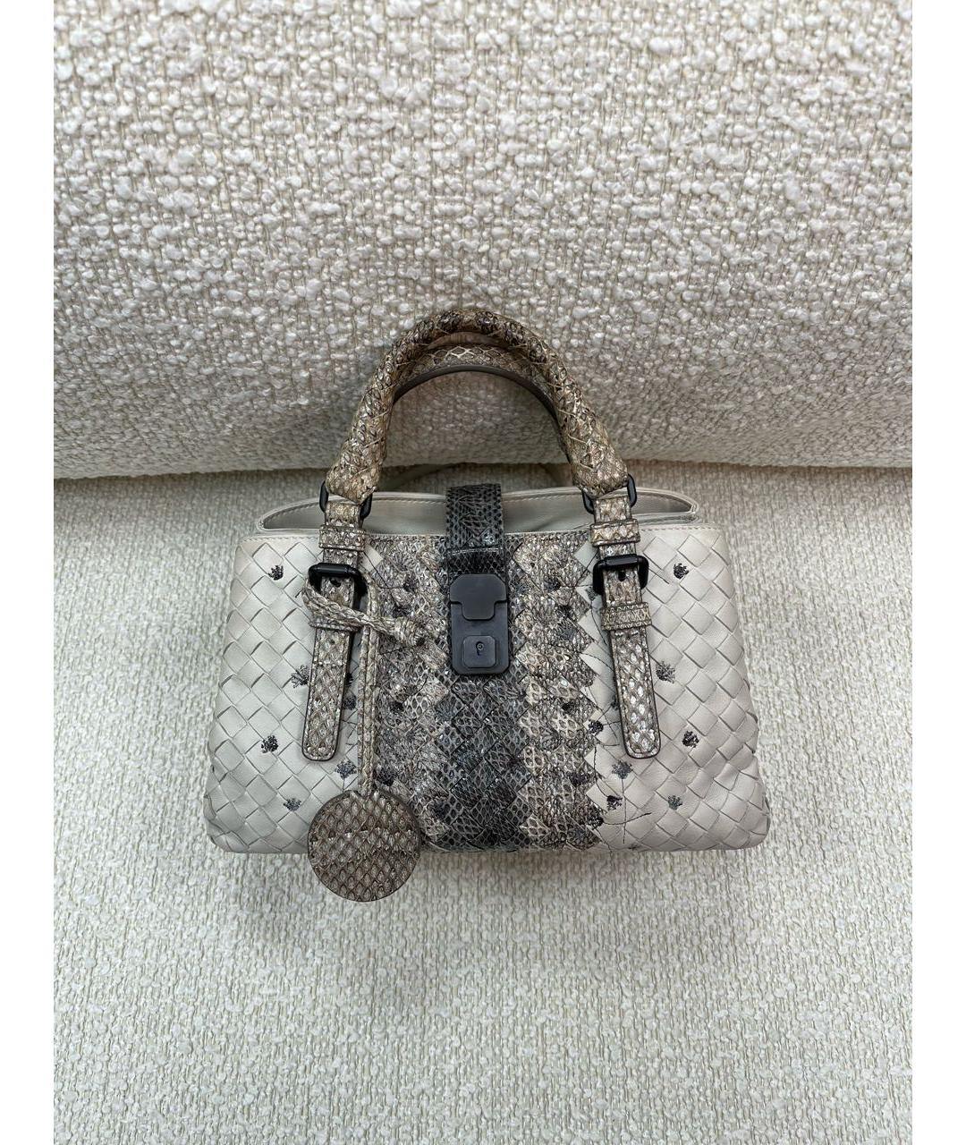 BOTTEGA VENETA Бежевая кожаная сумка с короткими ручками, фото 9