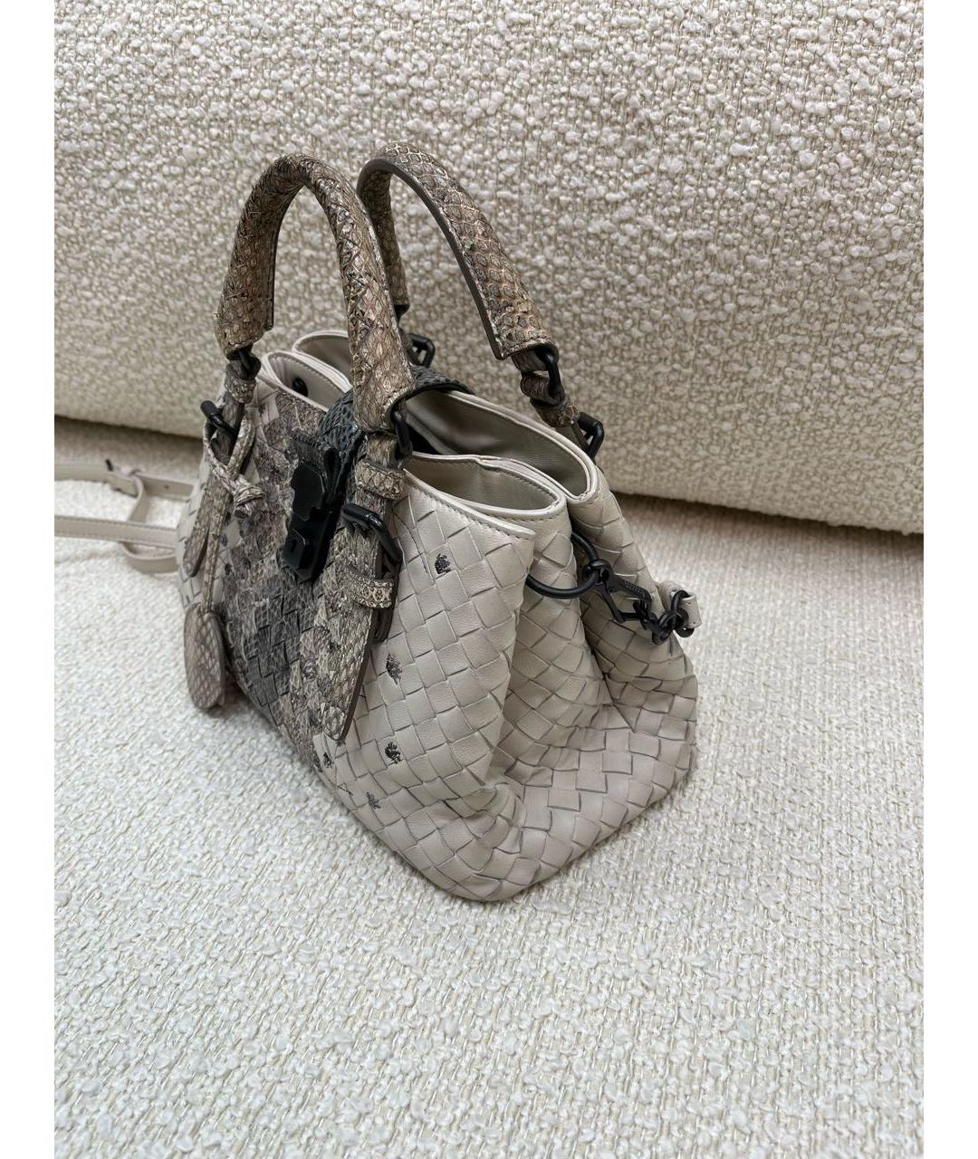BOTTEGA VENETA Бежевая кожаная сумка с короткими ручками, фото 6