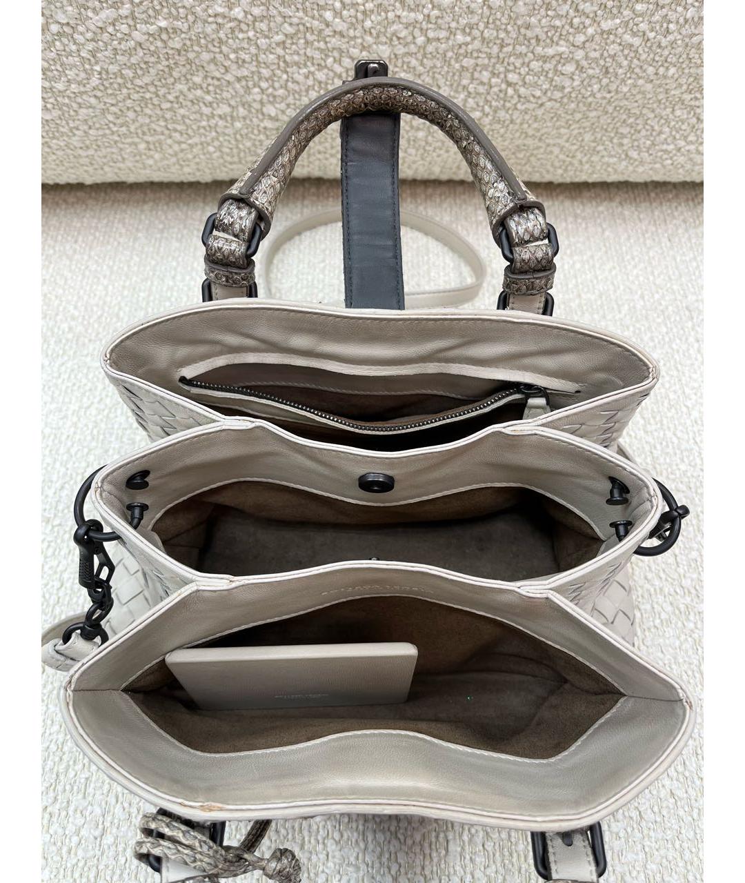 BOTTEGA VENETA Бежевая кожаная сумка с короткими ручками, фото 4