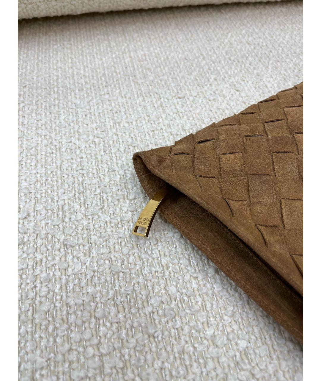 BOTTEGA VENETA Коричневая замшевая сумка с короткими ручками, фото 6