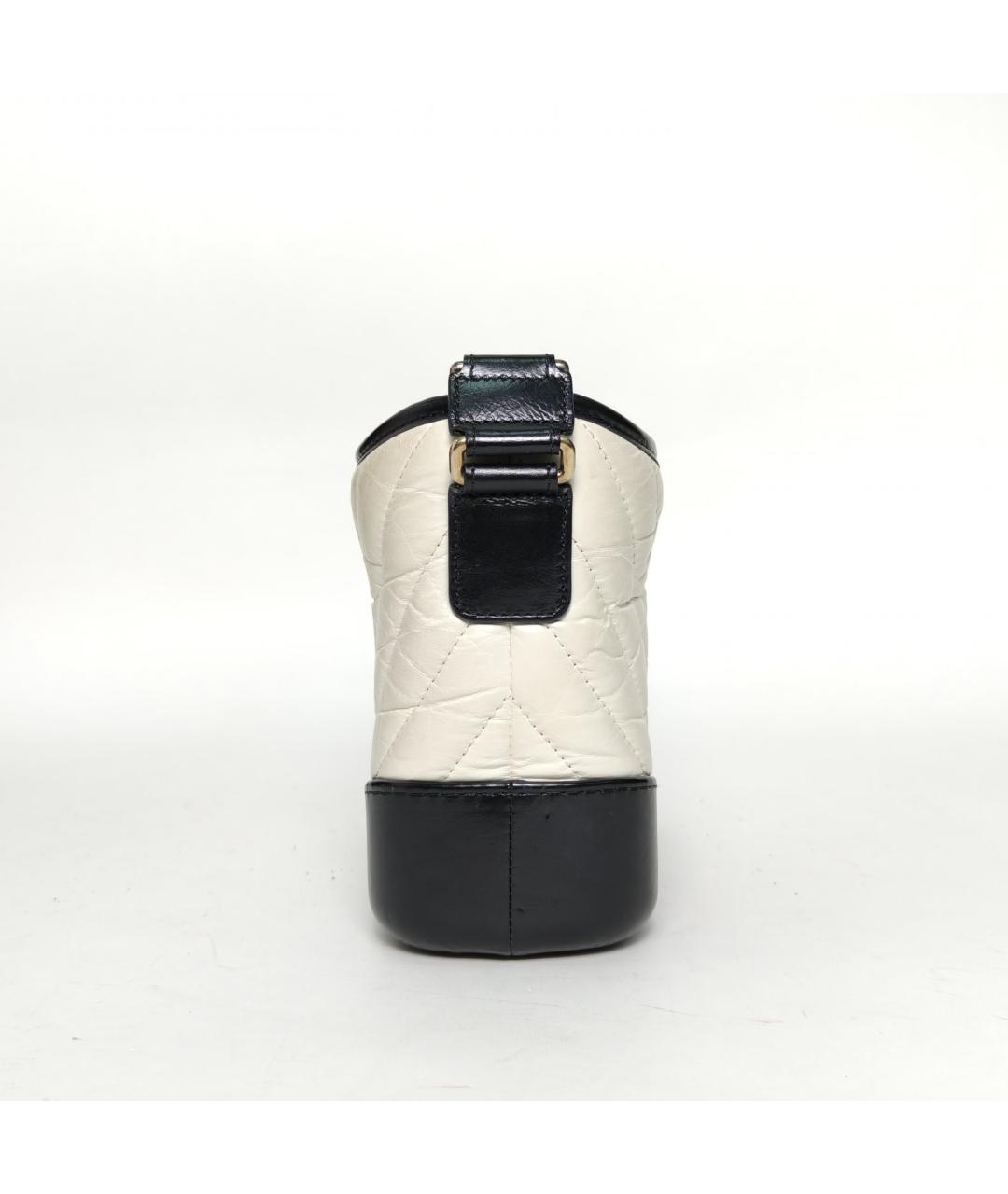 CHANEL Белая кожаная сумка через плечо, фото 2