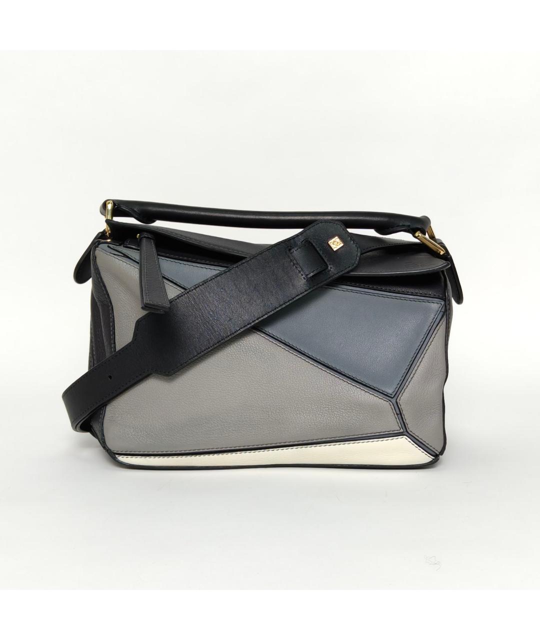 LOEWE Серая кожаная сумка с короткими ручками, фото 2