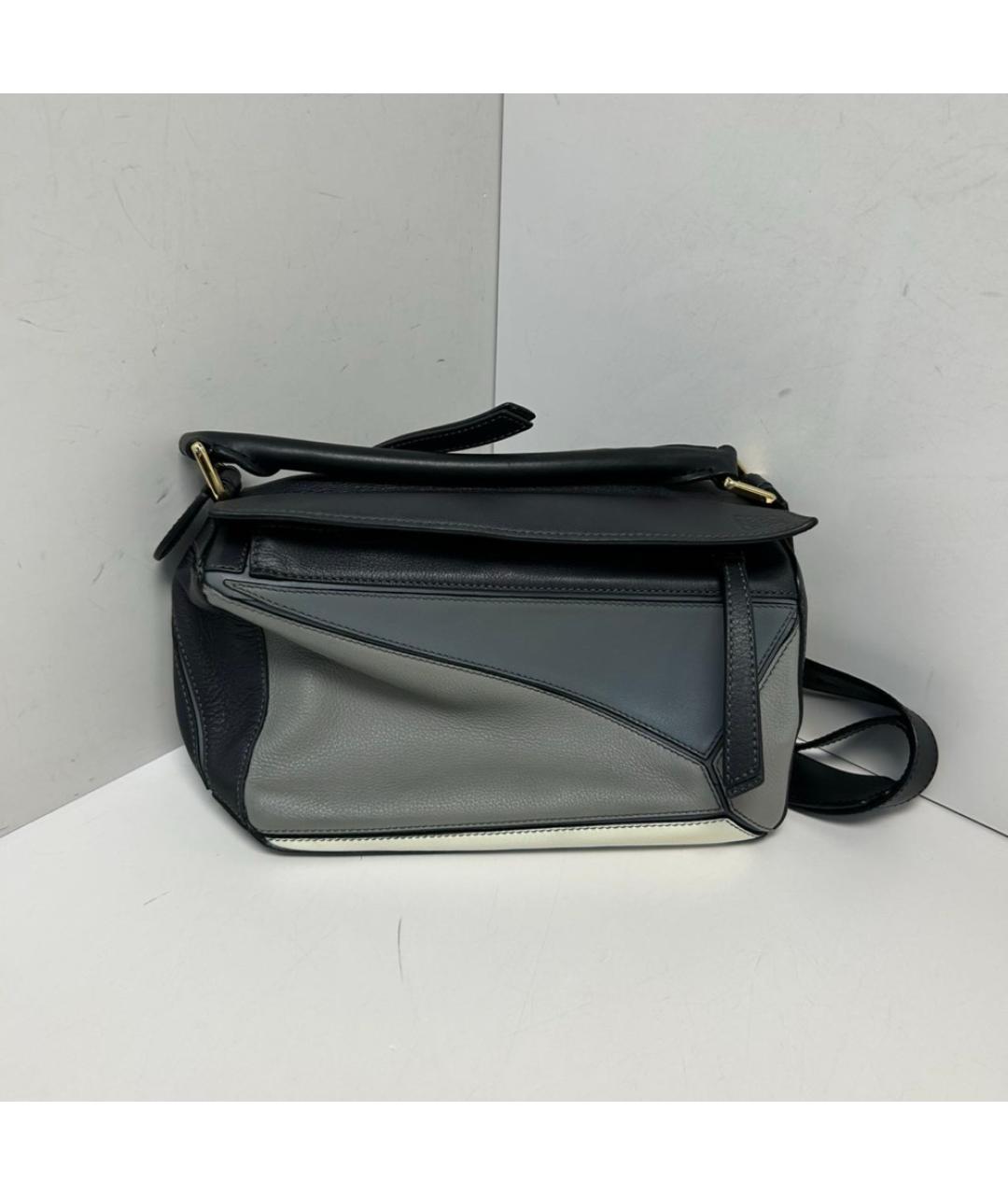 LOEWE Серая кожаная сумка с короткими ручками, фото 8