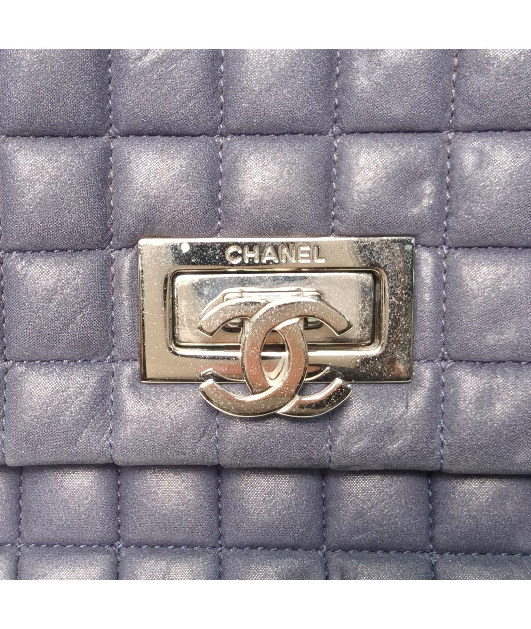 CHANEL Темно-синяя кожаная сумка через плечо, фото 7