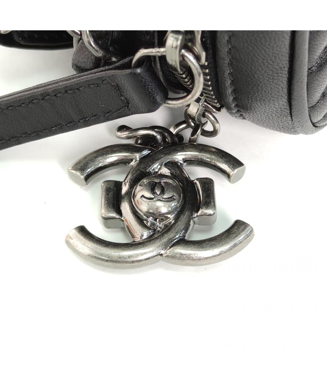 CHANEL Черная кожаная сумка через плечо, фото 7