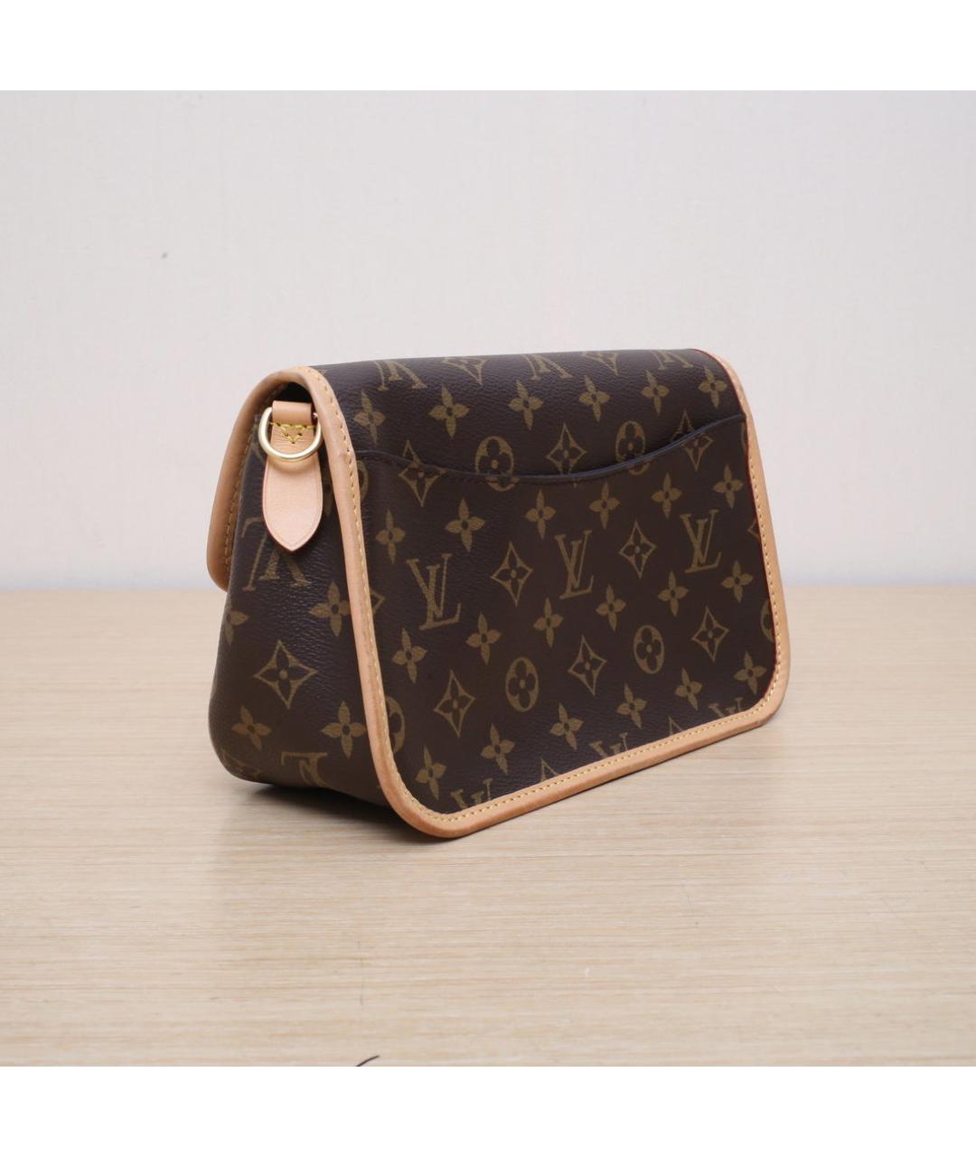 LOUIS VUITTON Коричневая сумка через плечо, фото 6