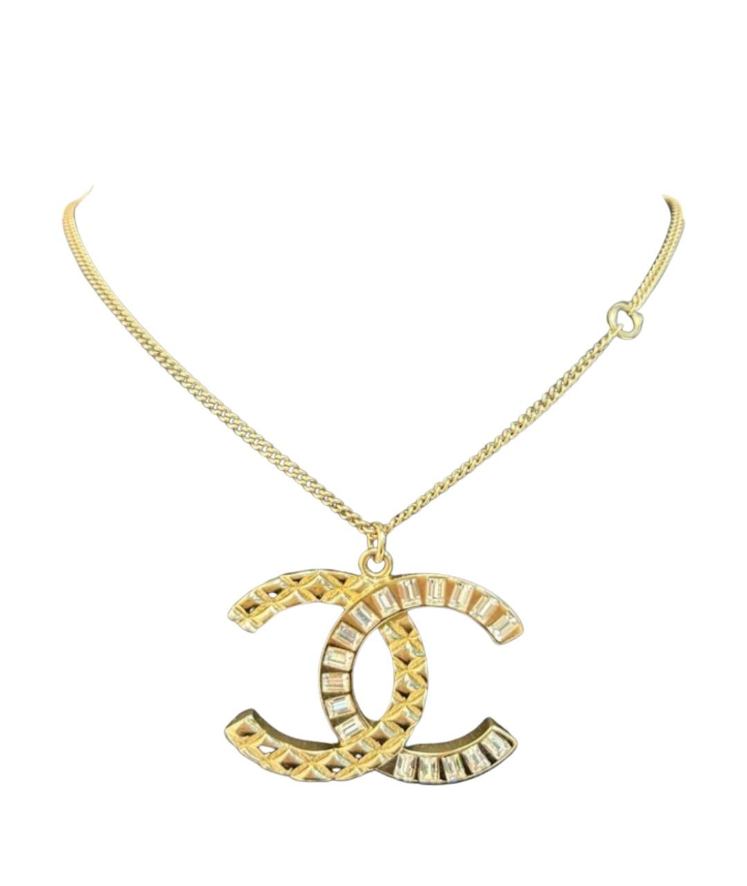 CHANEL Золотая металлическая подвеска, фото 1