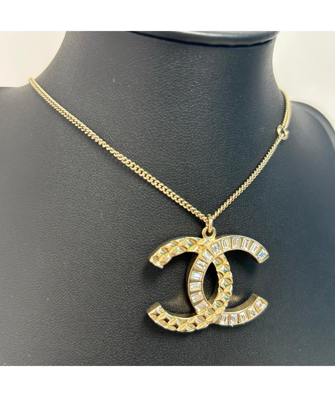 CHANEL Золотая металлическая подвеска, фото 8