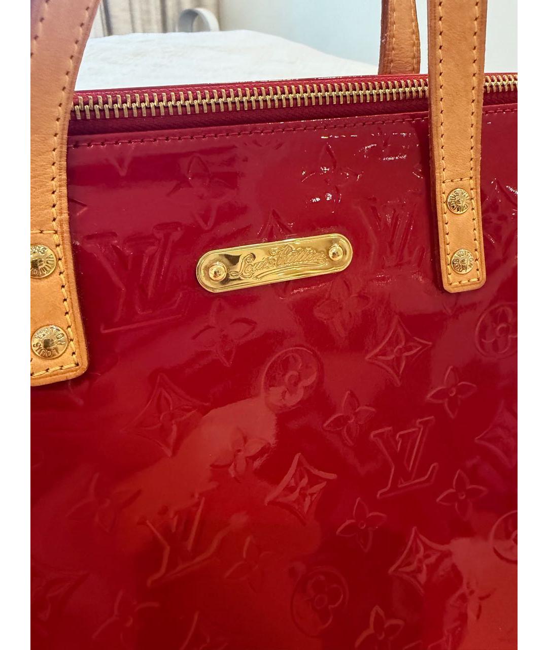 LOUIS VUITTON Красная сумка тоут из лакированной кожи, фото 3