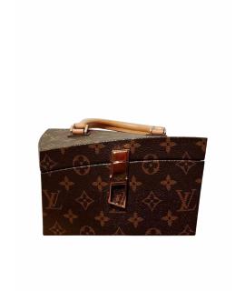 LOUIS VUITTON Клатч/вечерняя сумка