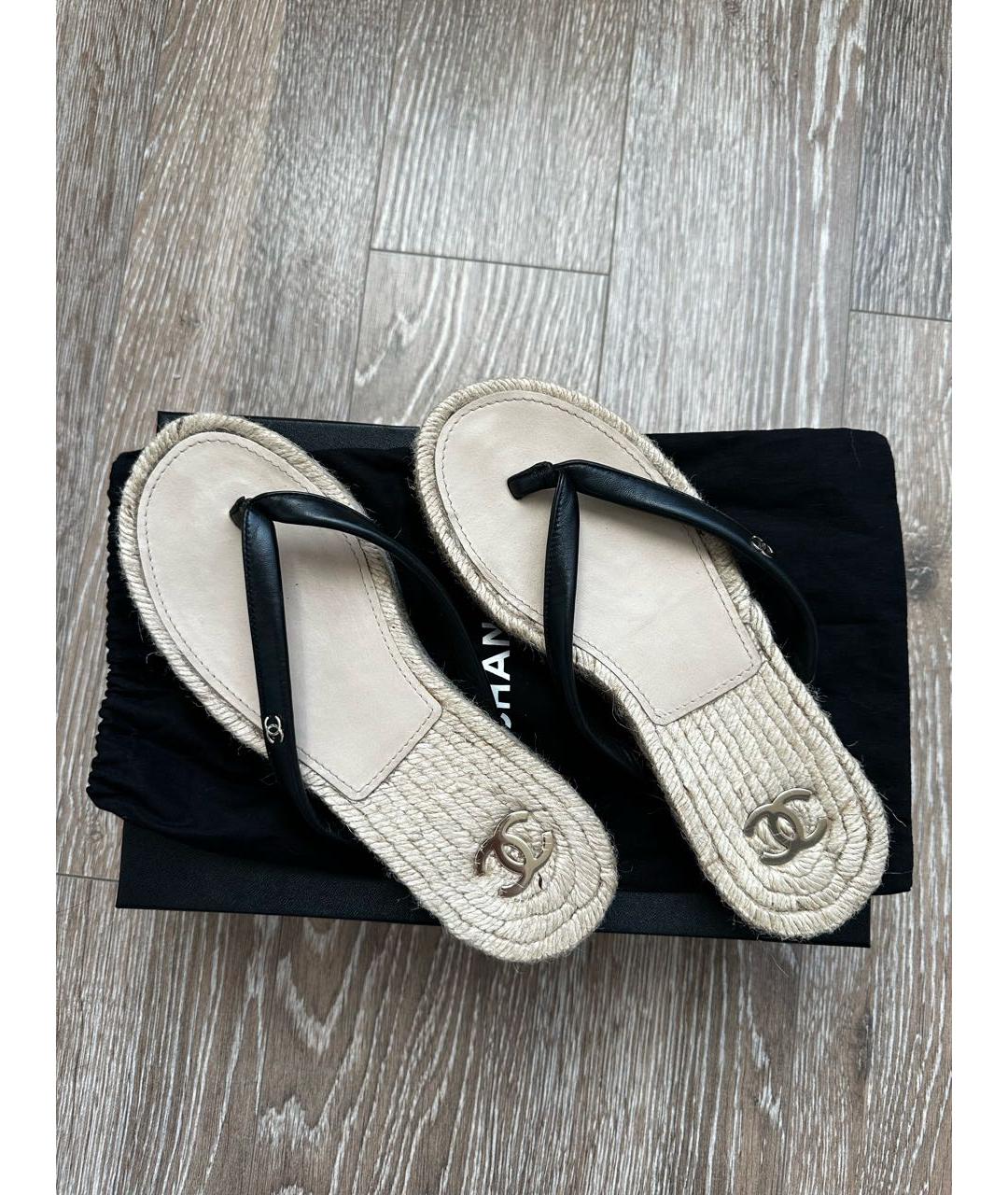 CHANEL Черные кожаные шлепанцы, фото 4