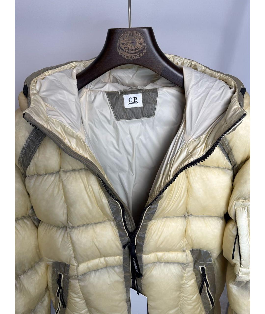 CP COMPANY Бежевый полиамидовый пуховик, фото 3