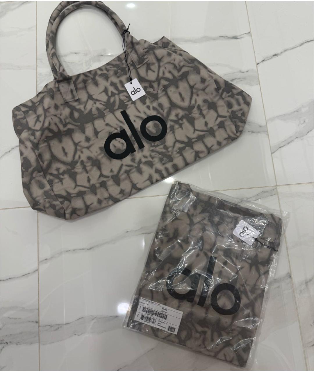 ALO YOGA Тканевая дорожная/спортивная сумка, фото 8