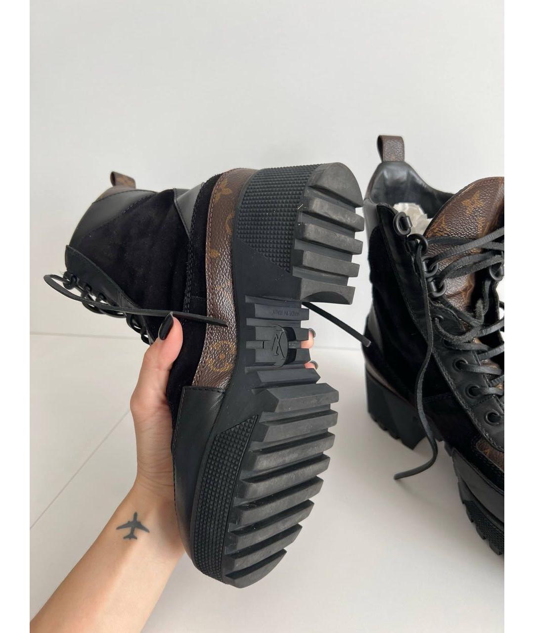 LOUIS VUITTON Черные замшевые ботинки, фото 5