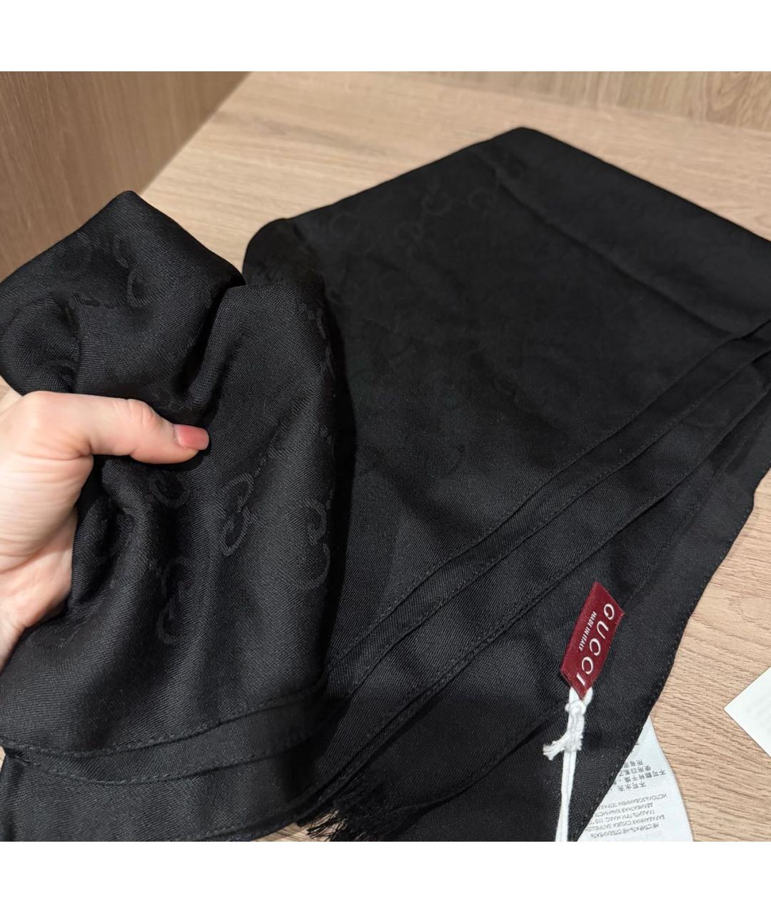 GUCCI Черный шерстяной платок, фото 2