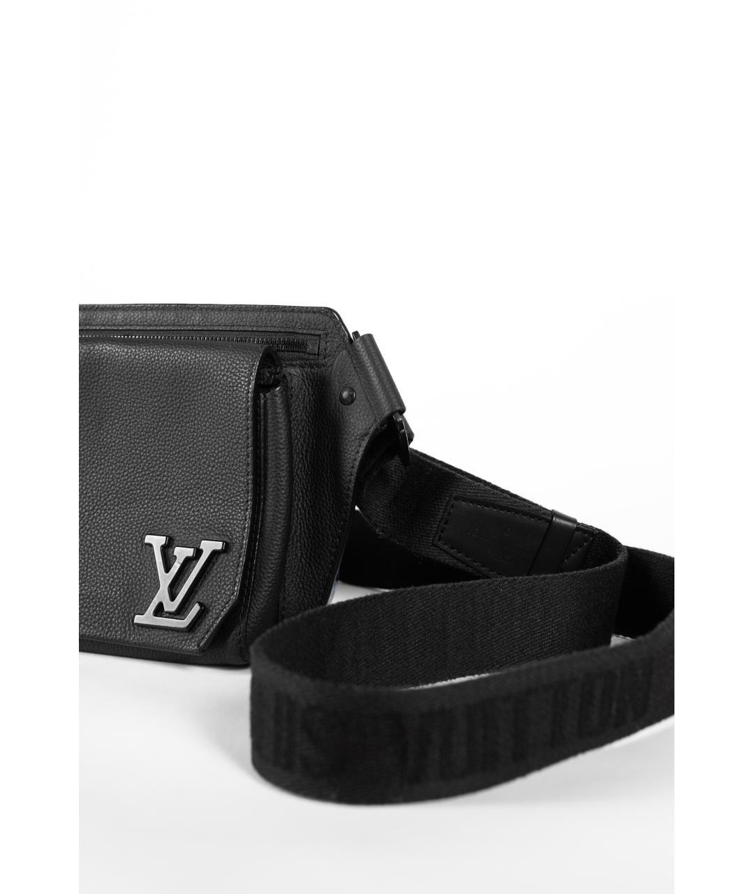 LOUIS VUITTON Черная кожаная поясная сумка, фото 8