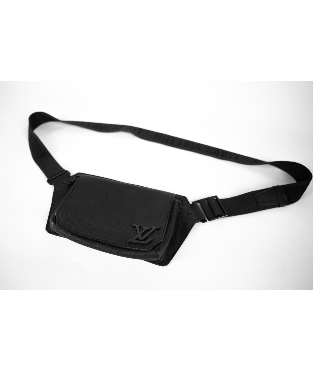 LOUIS VUITTON Черная кожаная поясная сумка, фото 5