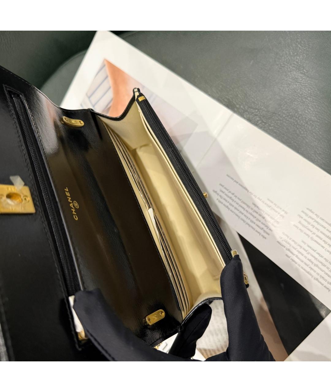 CHANEL Черная кожаная сумка через плечо, фото 8