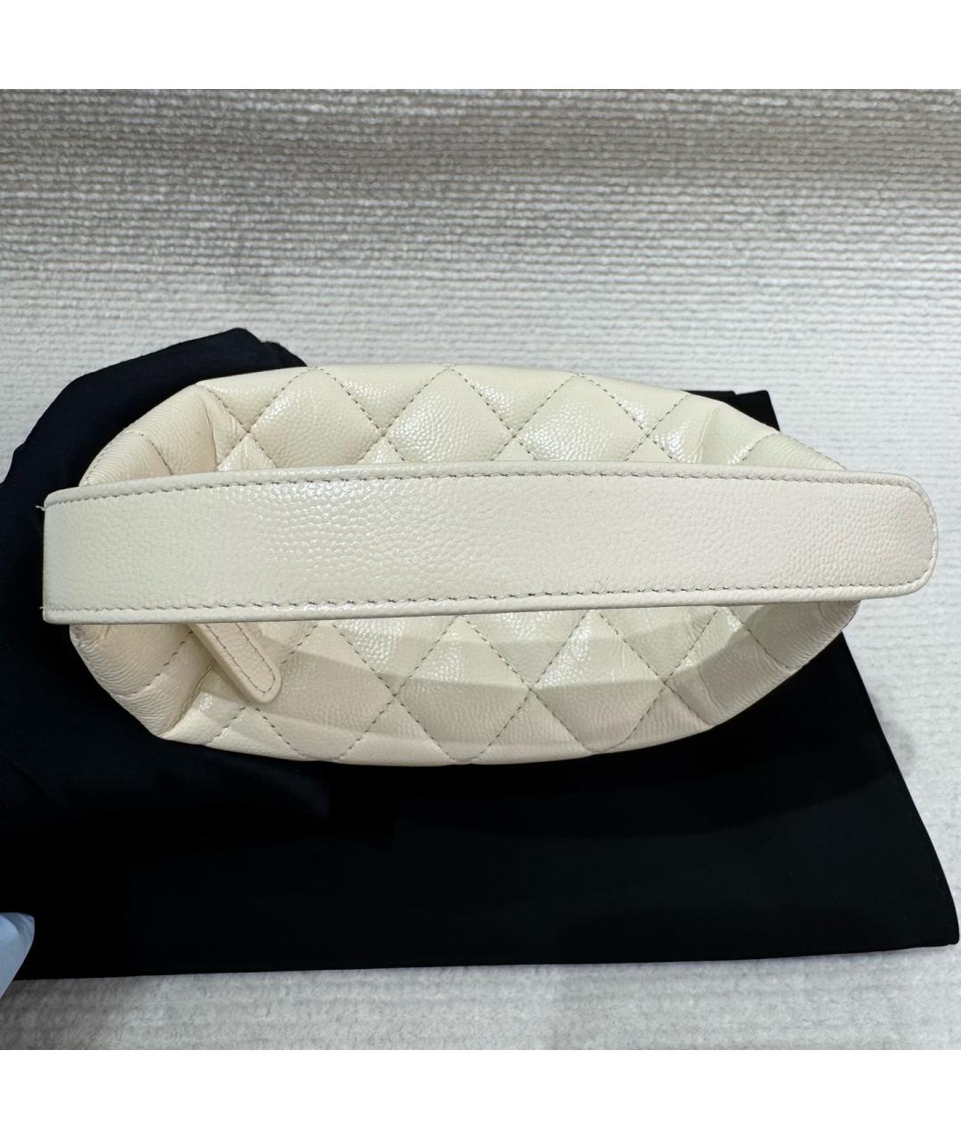 CHANEL Бежевая кожаная сумка с короткими ручками, фото 3