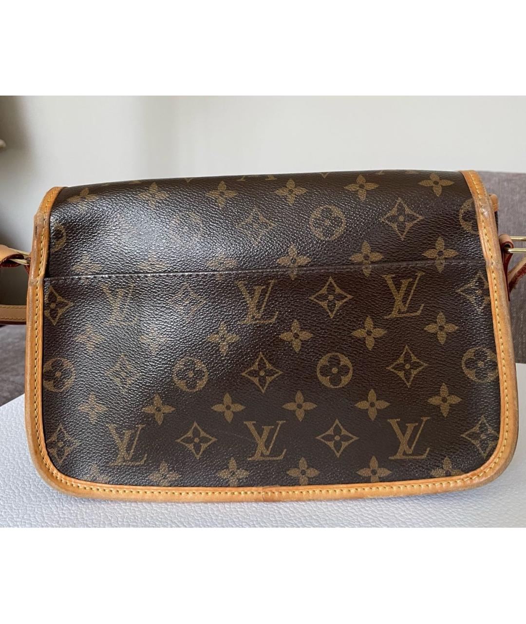 LOUIS VUITTON Коричневая кожаная сумка через плечо, фото 3
