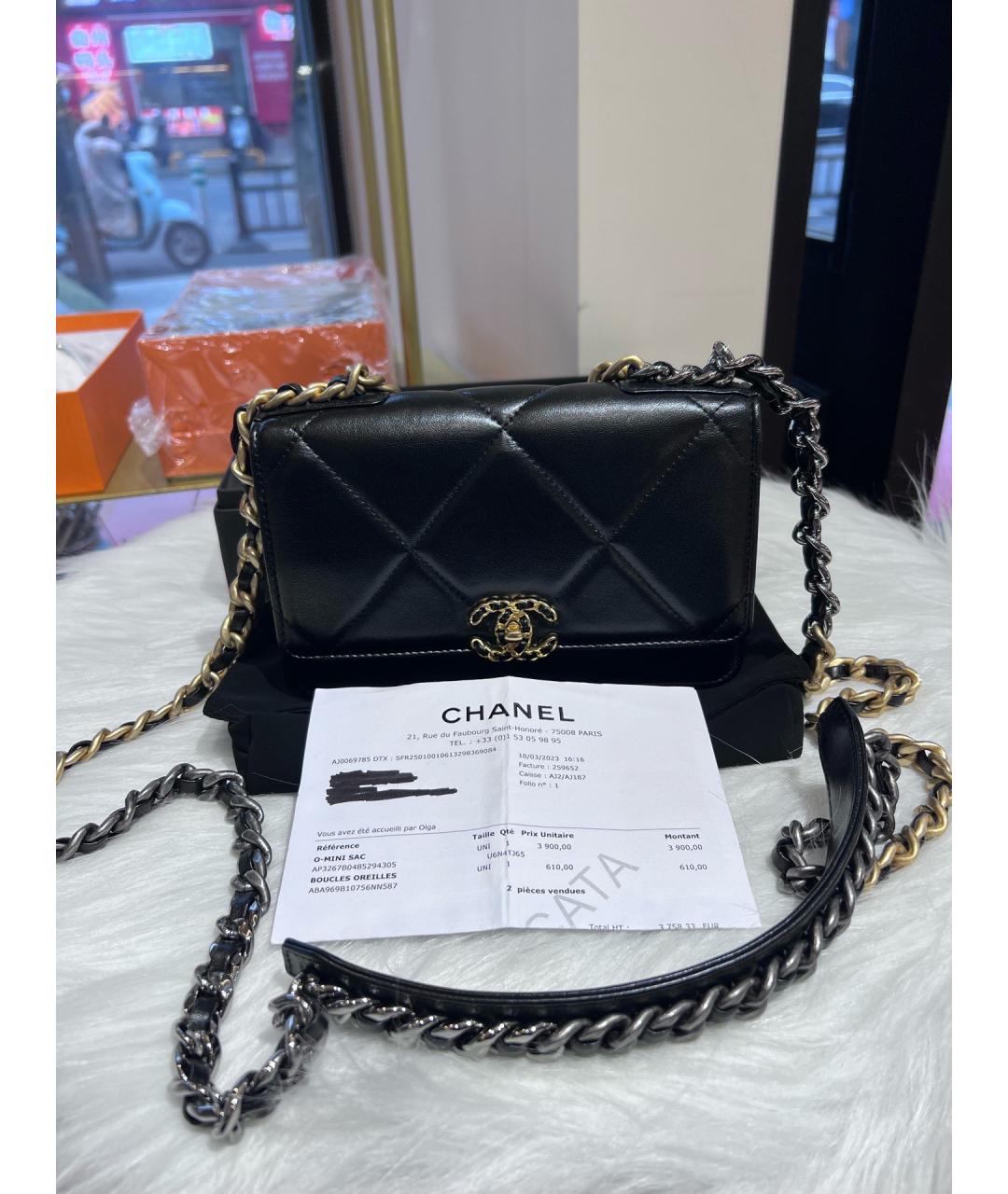 CHANEL Черная кожаная сумка через плечо, фото 4