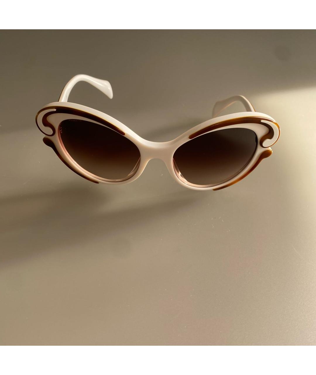PRADA Бежевые пластиковые солнцезащитные очки, фото 7
