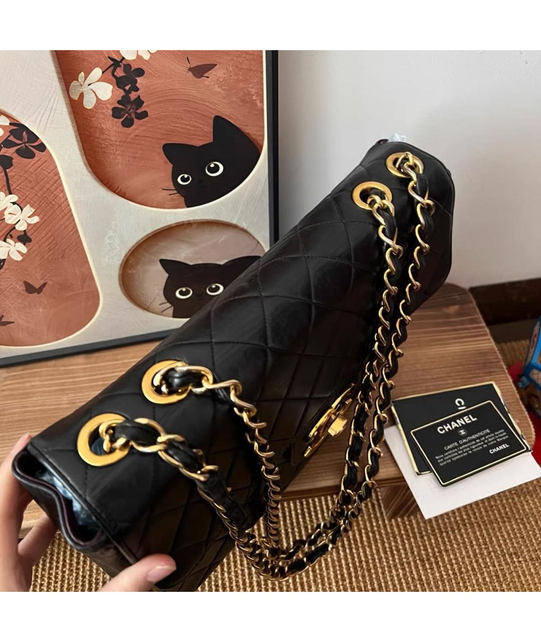 CHANEL Черная кожаная сумка с короткими ручками, фото 4