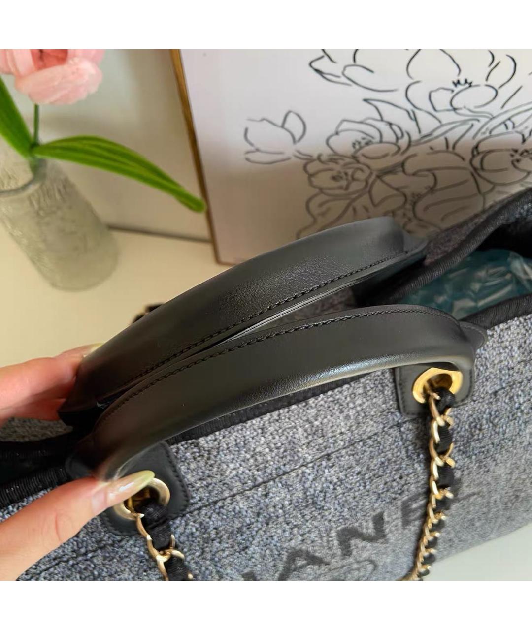 CHANEL Черная кожаная сумка тоут, фото 7