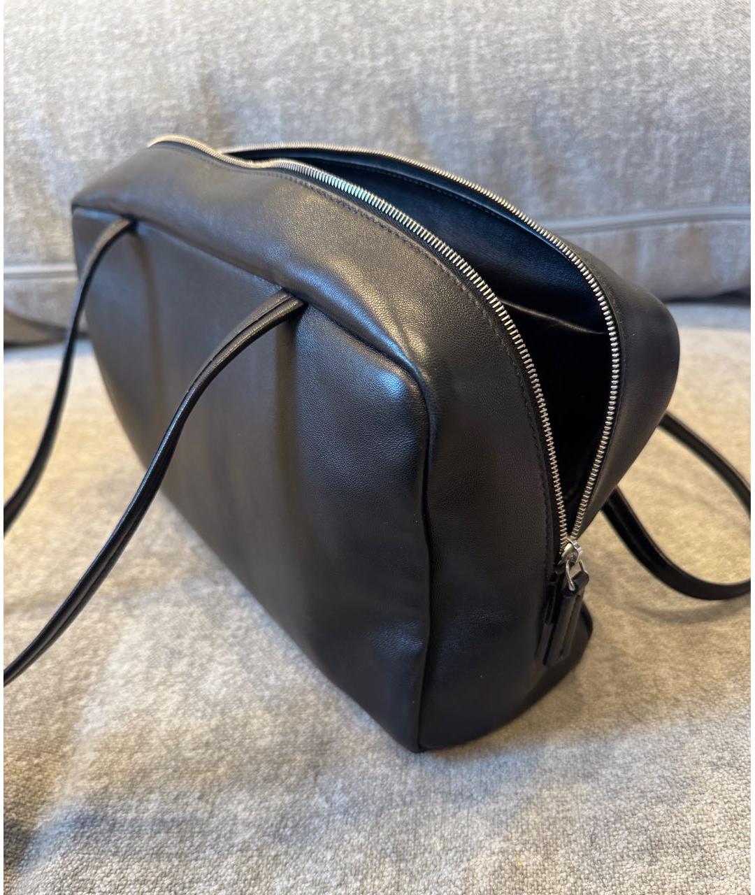 THE ROW Черная кожаная сумка с короткими ручками, фото 2