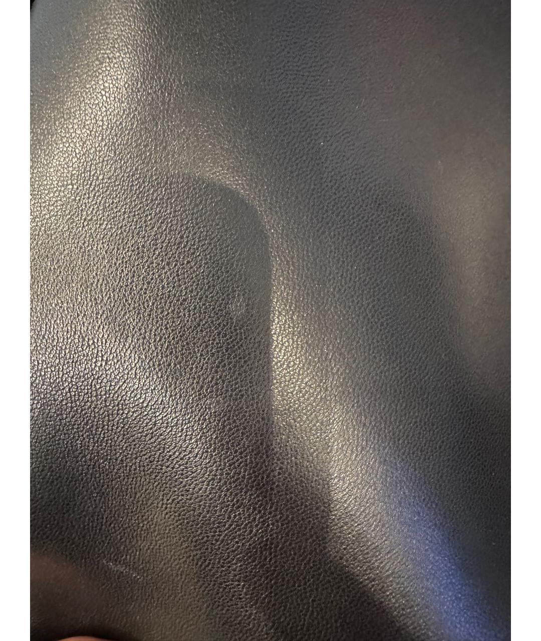 THE ROW Черная кожаная сумка с короткими ручками, фото 5