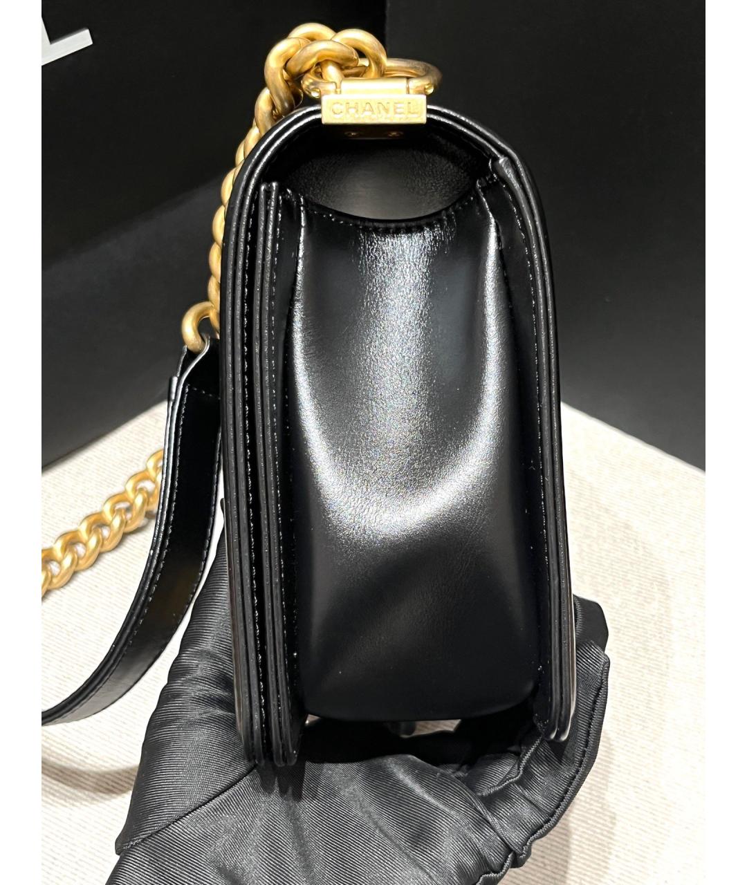 CHANEL Черная кожаная сумка через плечо, фото 5