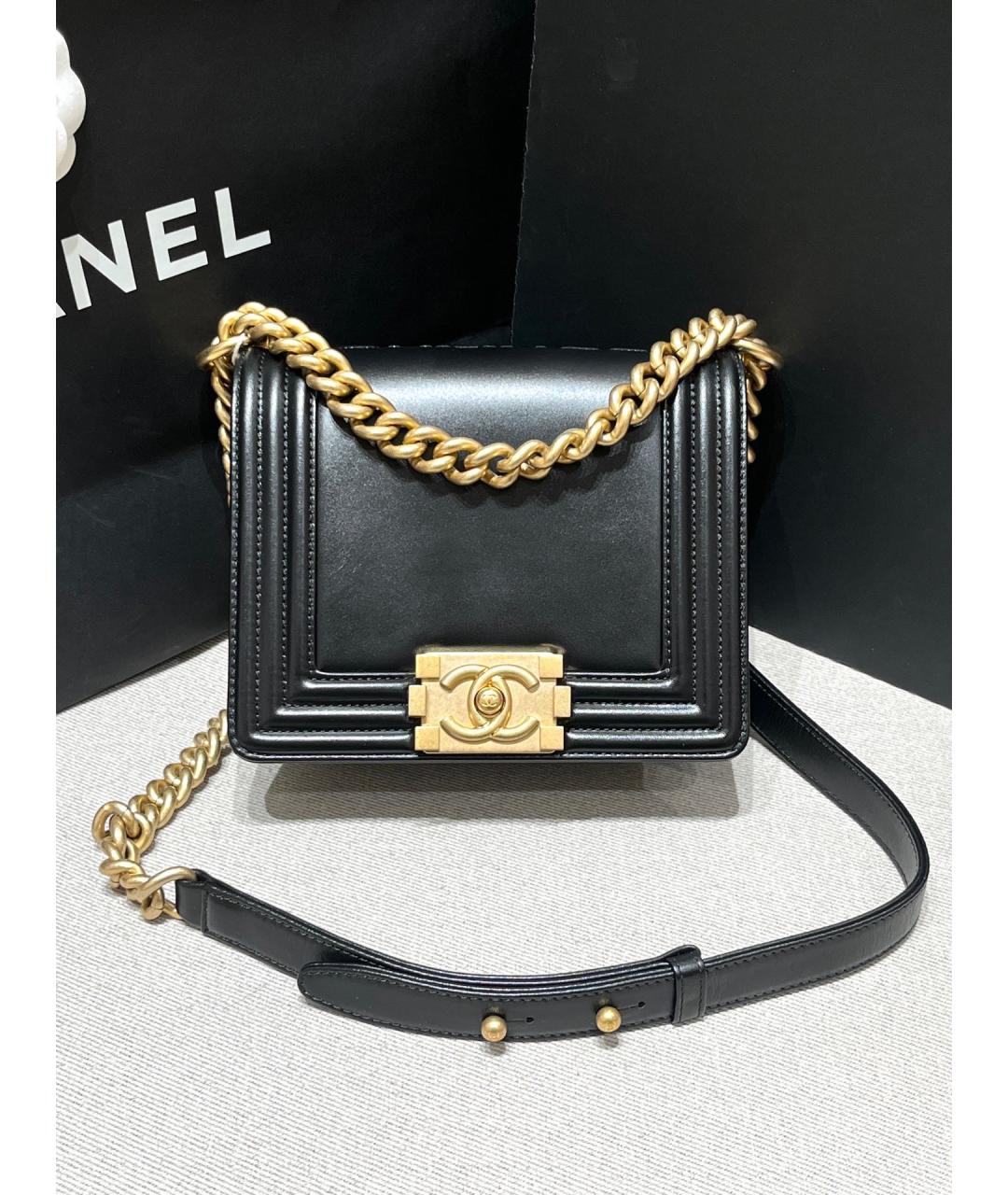 CHANEL Черная кожаная сумка через плечо, фото 9