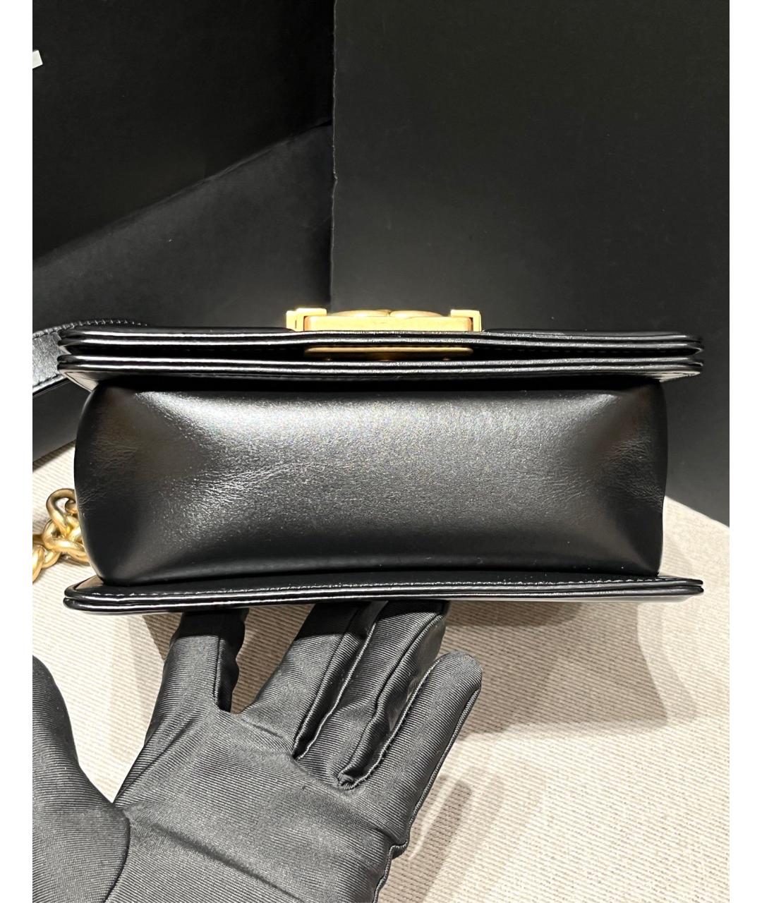 CHANEL Черная кожаная сумка через плечо, фото 6