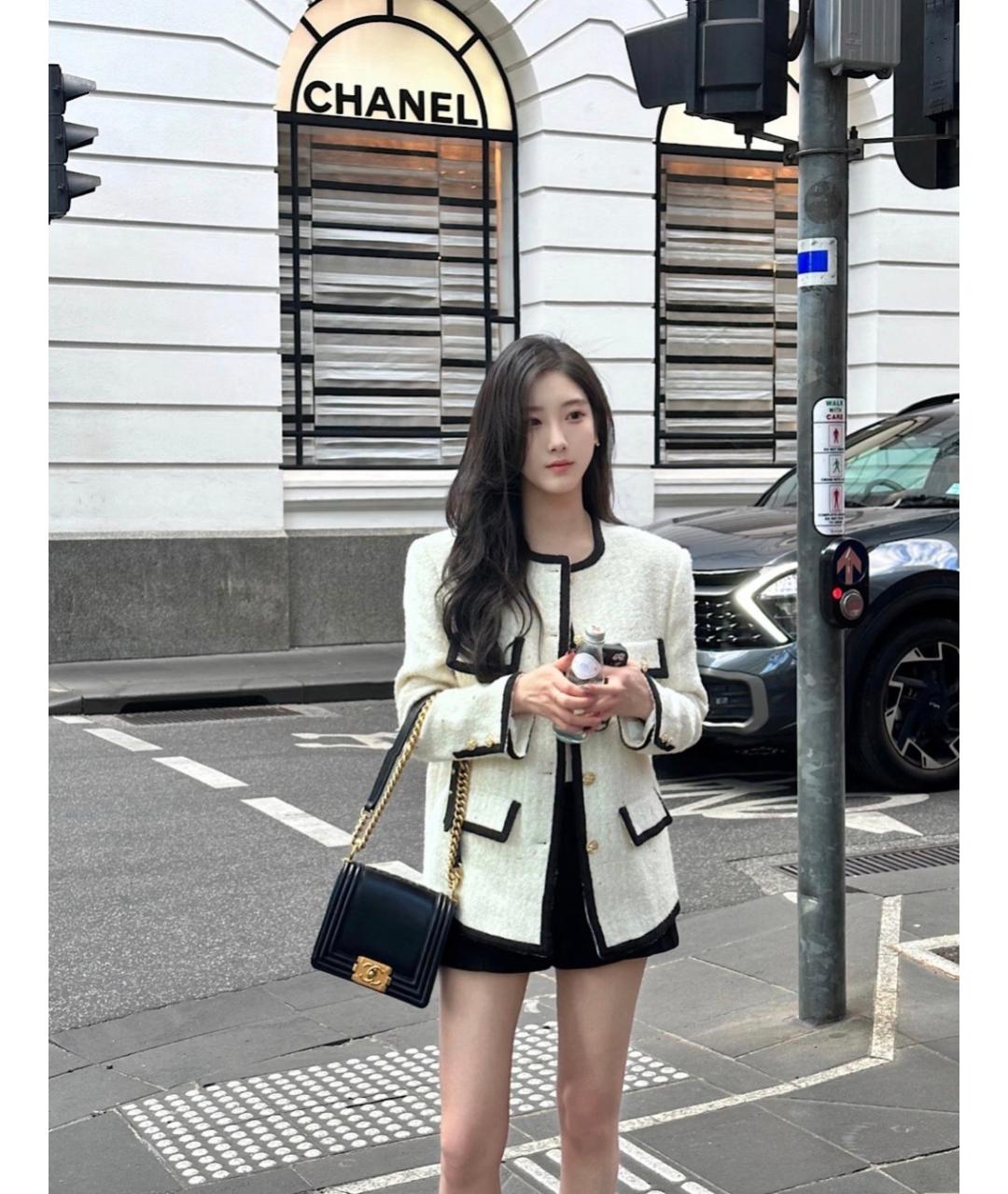 CHANEL Черная кожаная сумка через плечо, фото 8