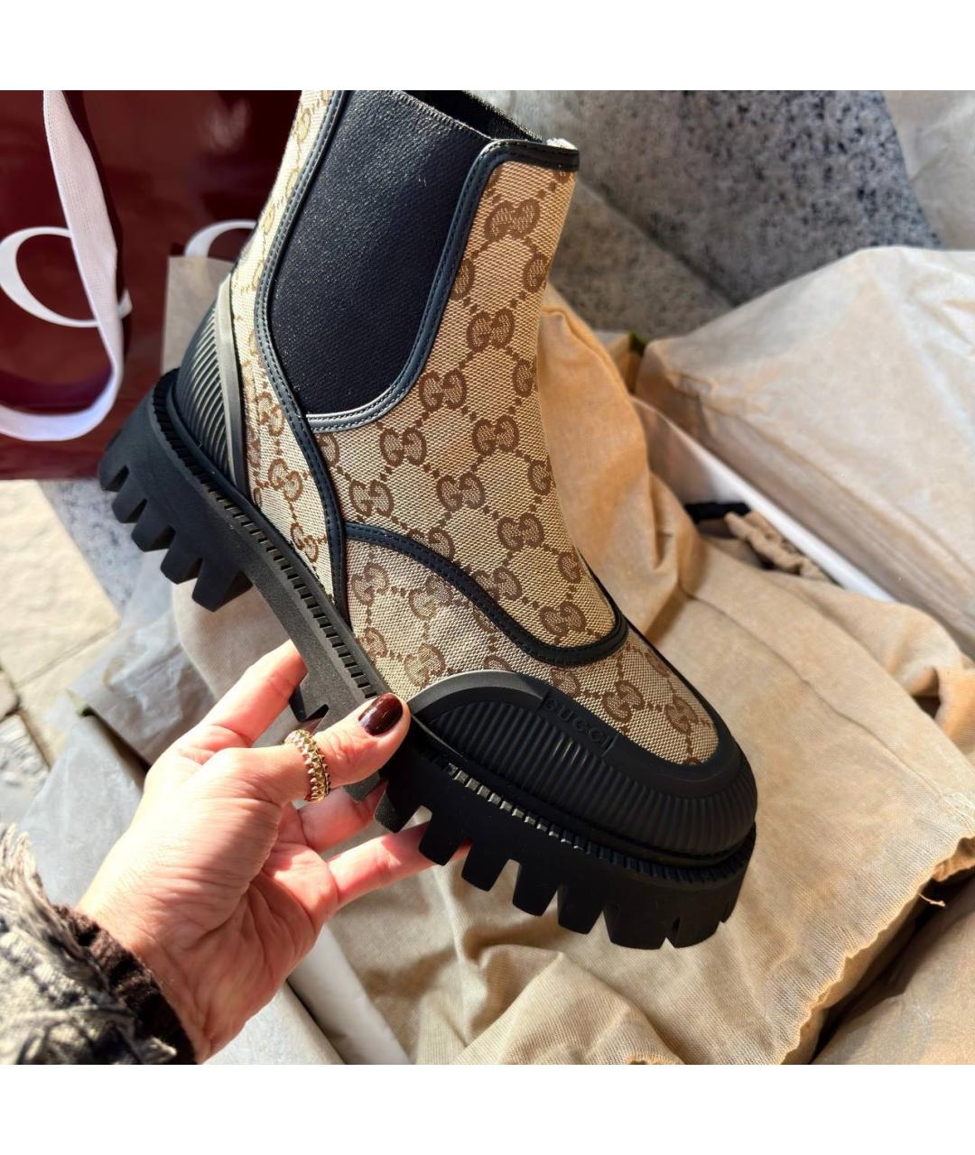 GUCCI Бежевые текстильные ботинки, фото 2