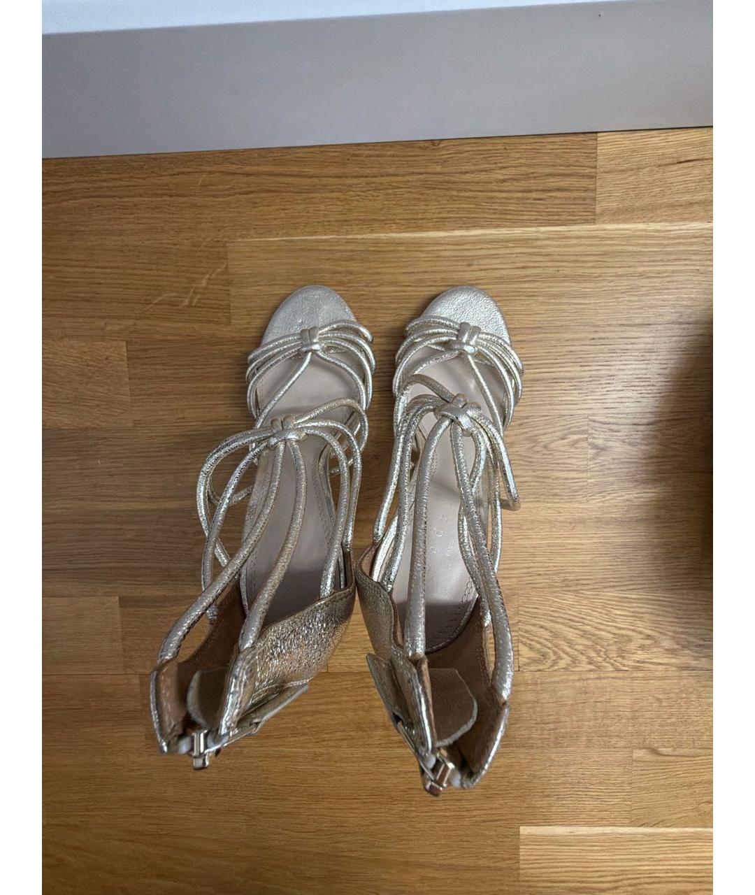 SANDRO Золотые кожаные босоножки, фото 3