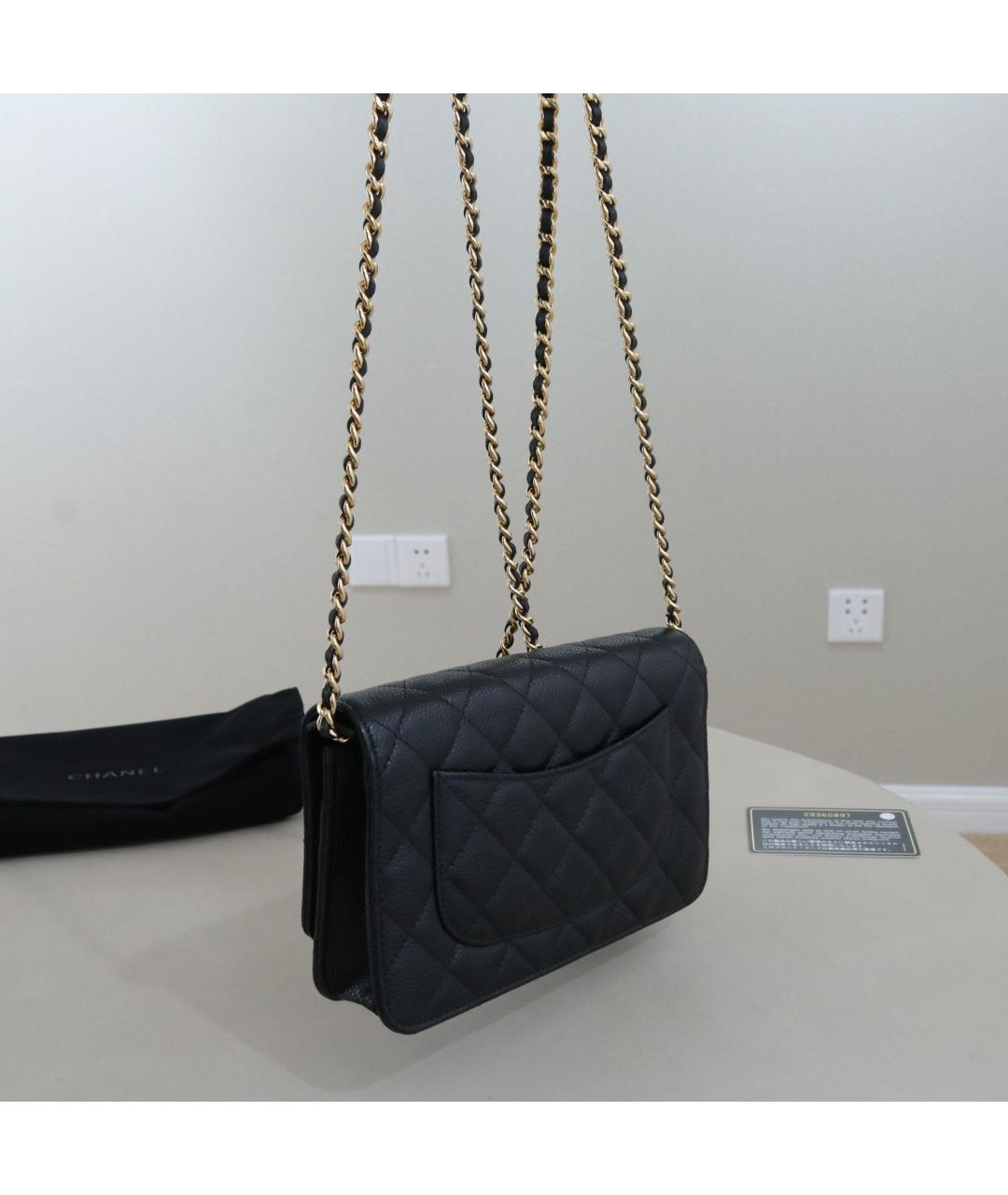 CHANEL Черная кожаная сумка через плечо, фото 2
