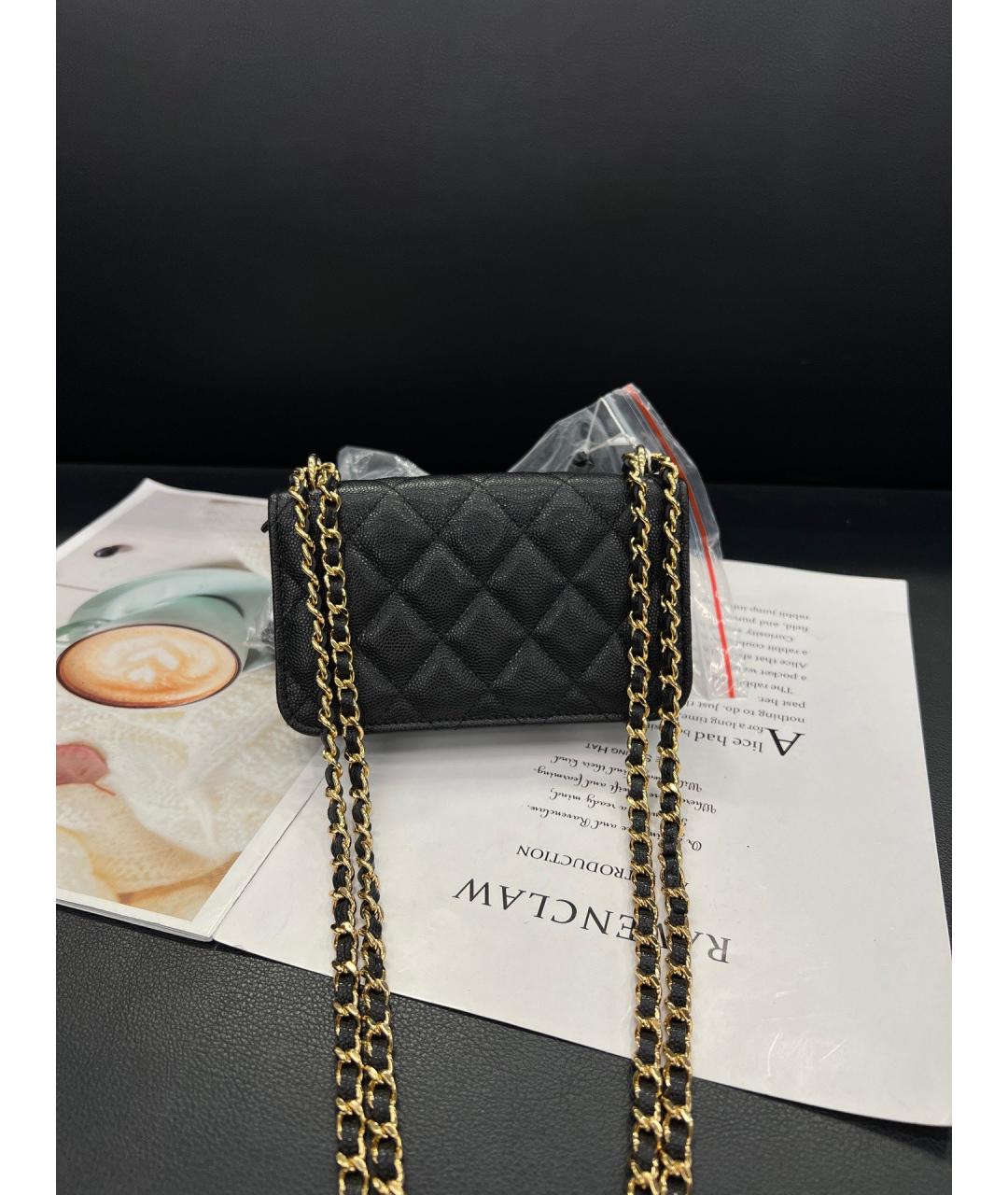 CHANEL Черная кожаная сумка через плечо, фото 2