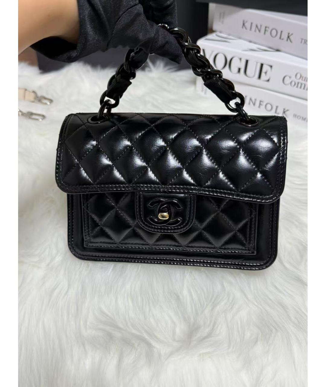 CHANEL Черная кожаная сумка с короткими ручками, фото 10