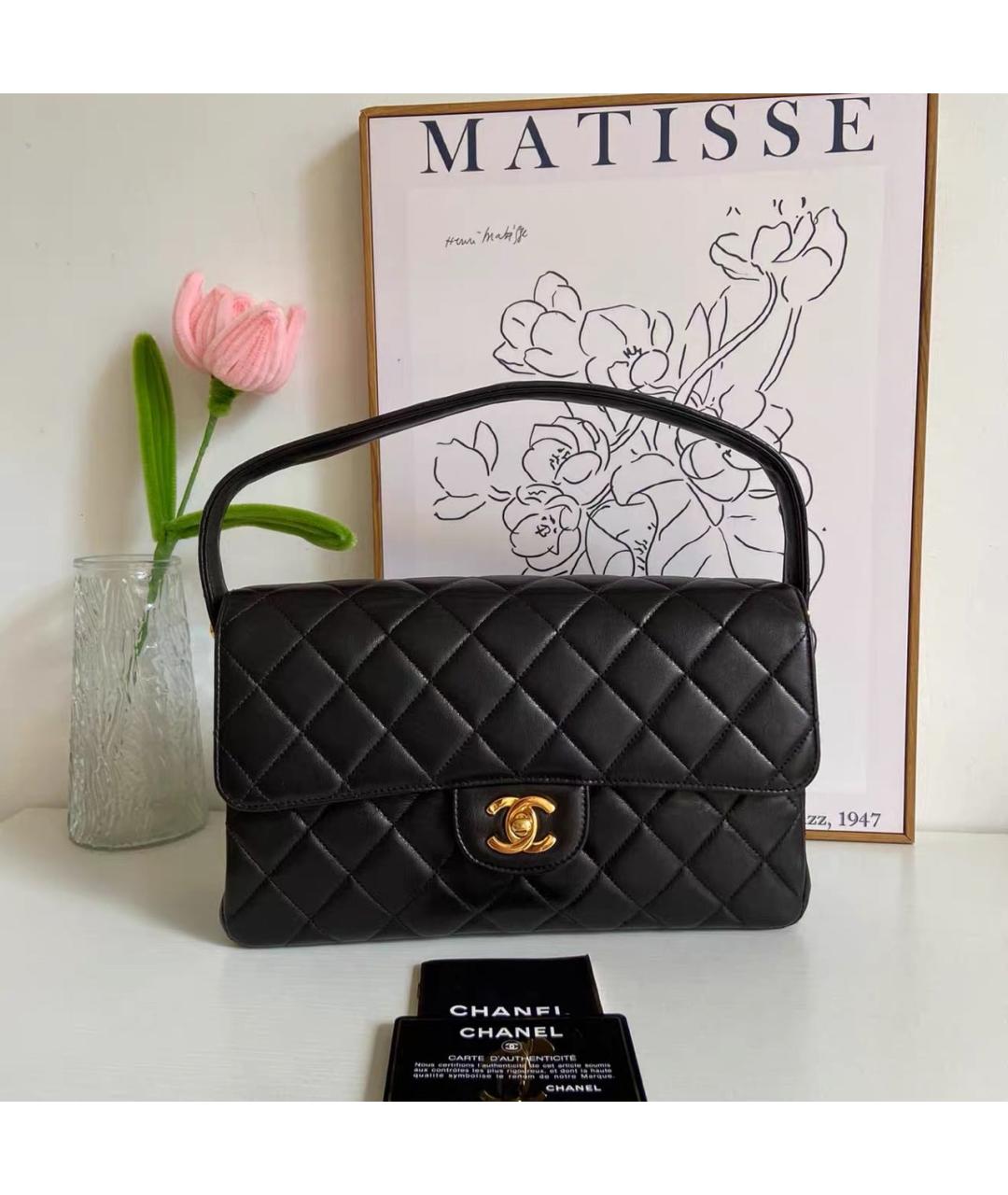 CHANEL Черная кожаная сумка с короткими ручками, фото 9