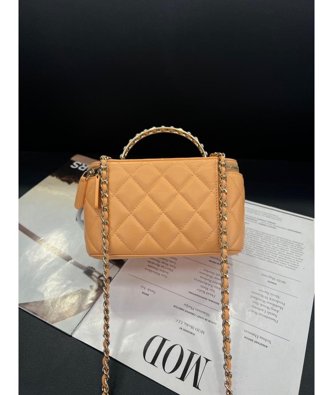 CHANEL Оранжевая кожаная сумка через плечо, фото 2