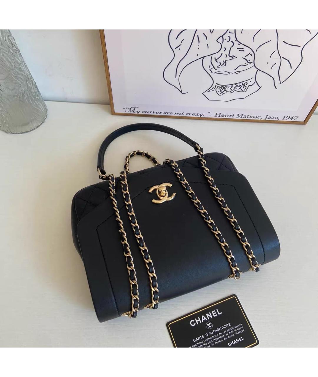 CHANEL Черная кожаная сумка через плечо, фото 7