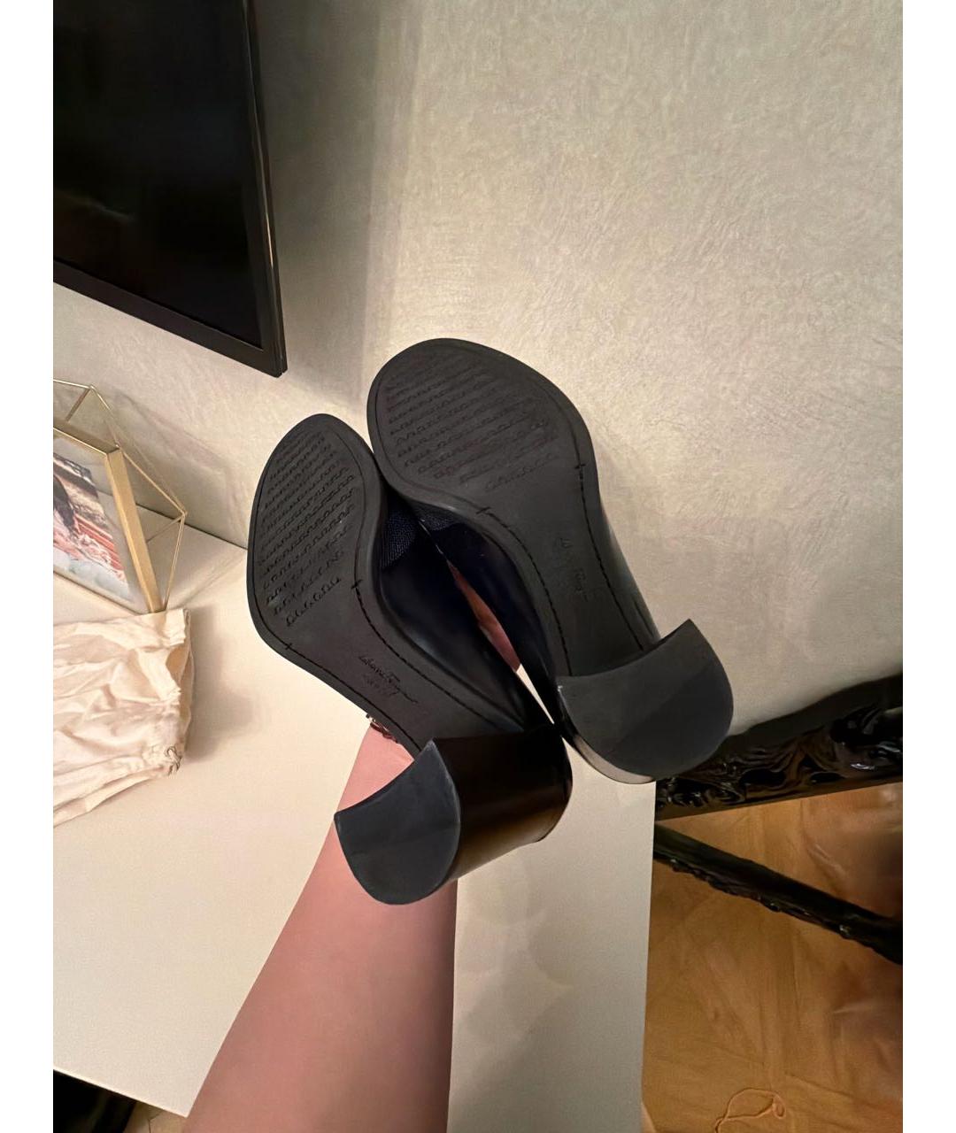 FERRAGAMO Темно-синие кожаные туфли, фото 5