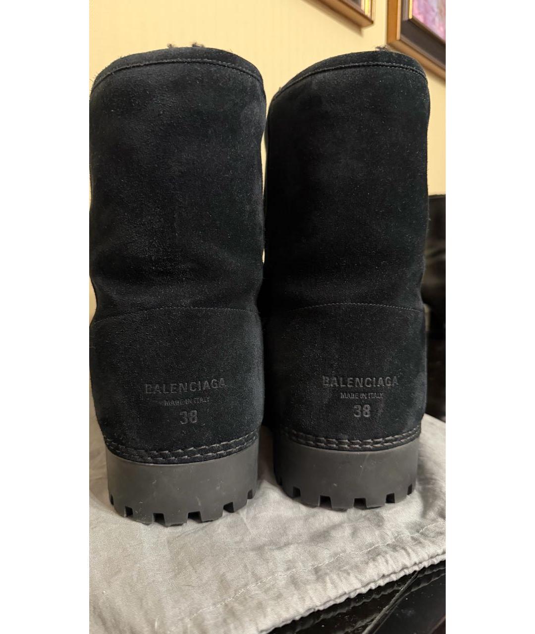 BALENCIAGA Черные замшевые полусапоги, фото 3