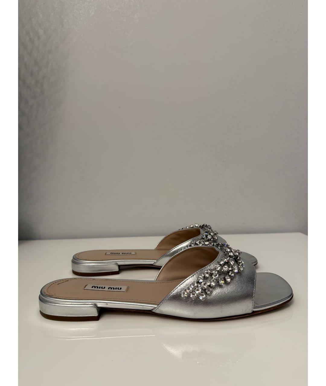 MIU MIU Серебряные кожаные шлепанцы, фото 9