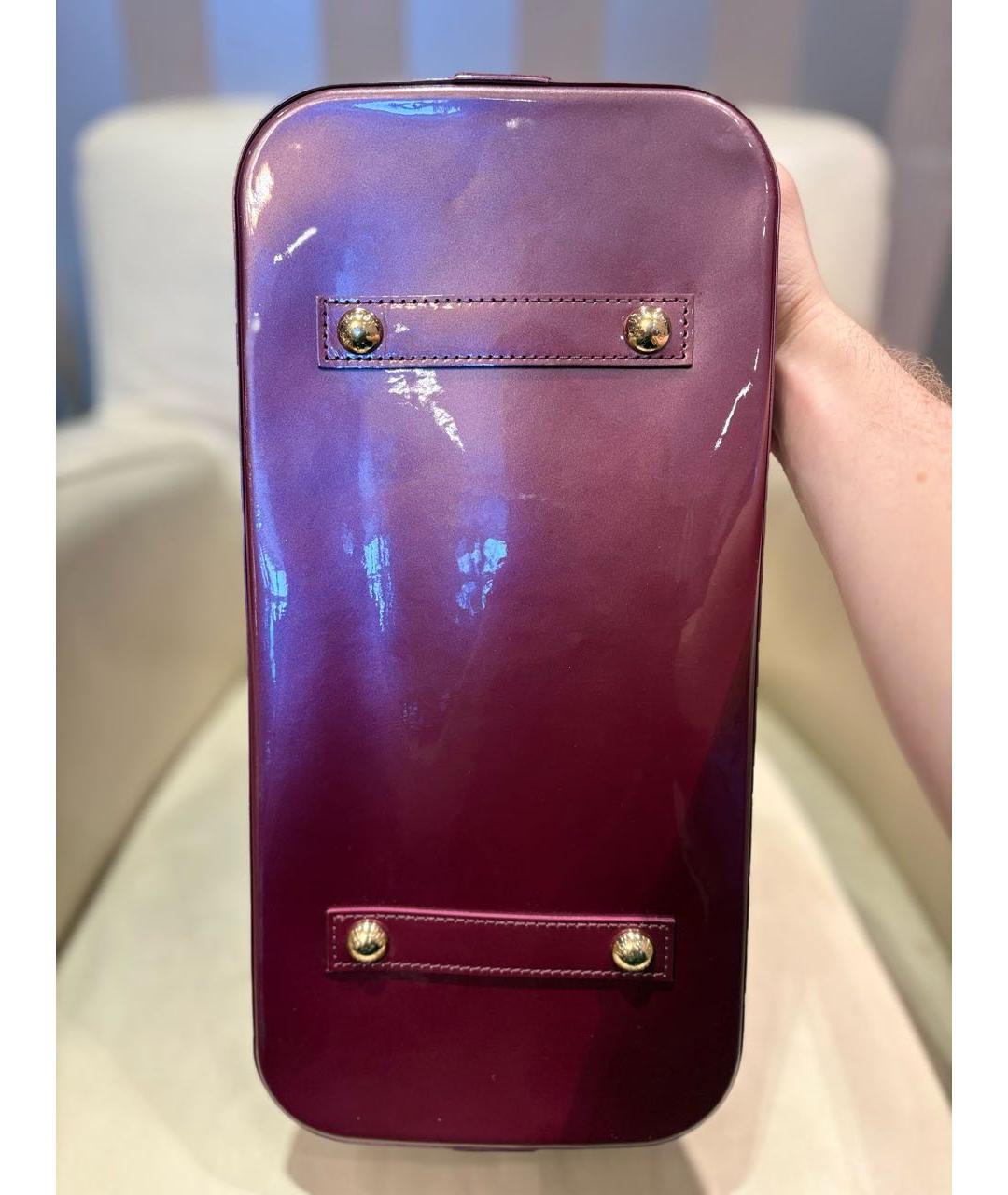 LOUIS VUITTON Бордовая сумка с короткими ручками из лакированной кожи, фото 6