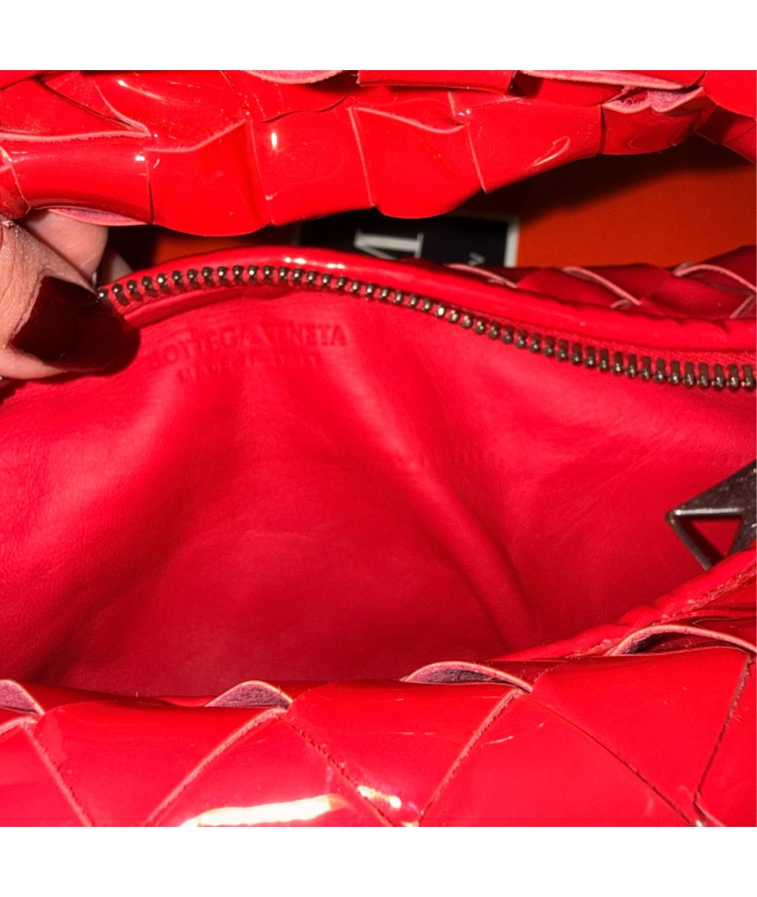 BOTTEGA VENETA Фуксия сумка с короткими ручками из лакированной кожи, фото 4