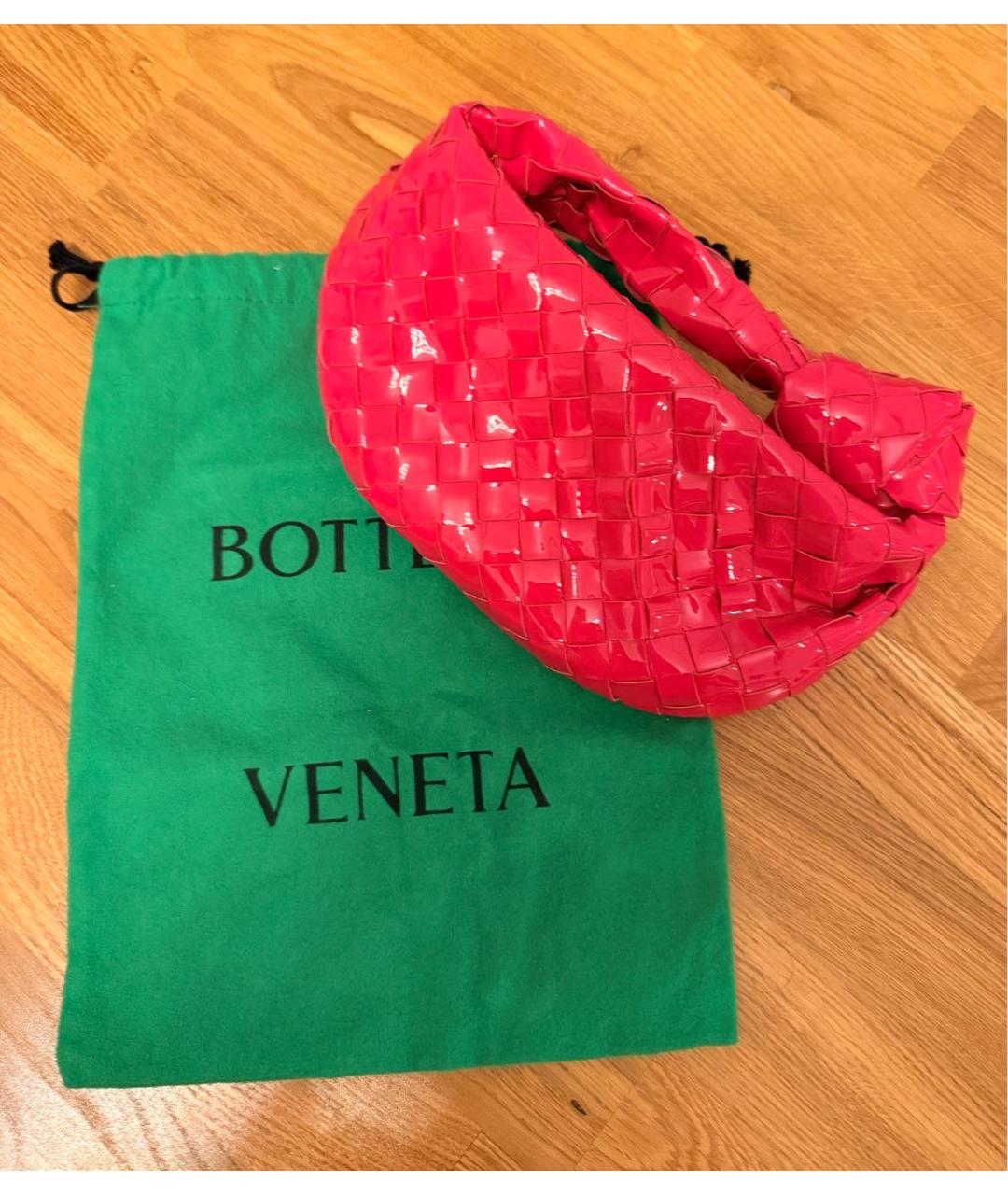 BOTTEGA VENETA Фуксия сумка с короткими ручками из лакированной кожи, фото 5